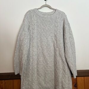 Universal Thread Light Gray Knit Sweater